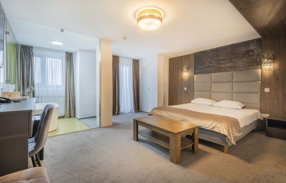 203. Cameră dublă sau twin Deluxe cu cadă spa